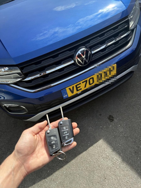 Spare key cut and programmed for a Volkswagen — Locked Out NW